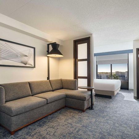 Hyatt Place Lakeland Center Bagian luar foto