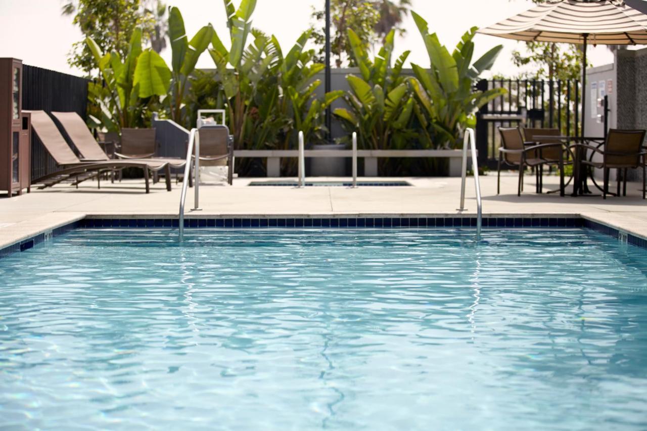Hyatt Place Lakeland Center Bagian luar foto