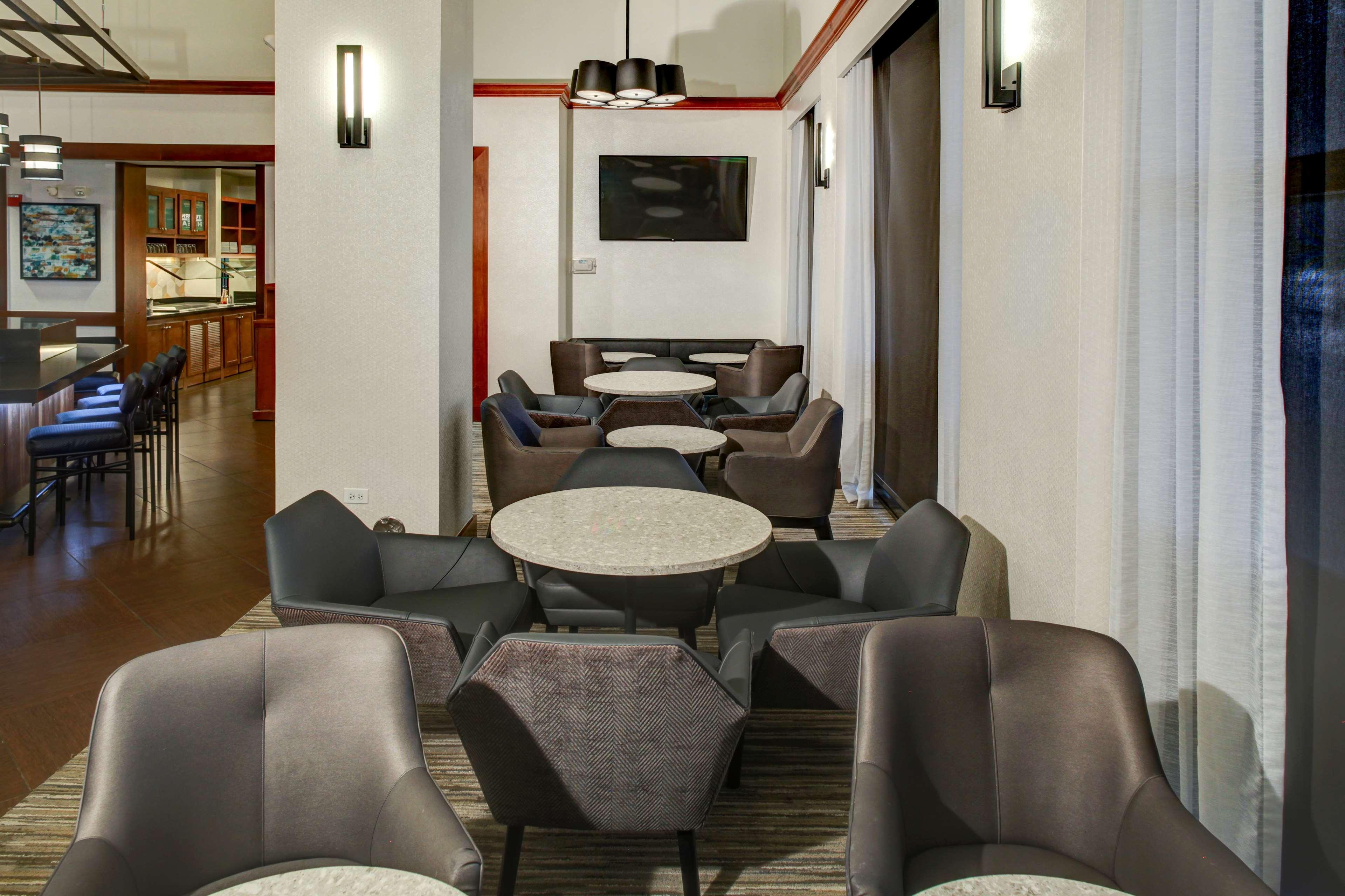 Hyatt Place Lakeland Center Bagian luar foto