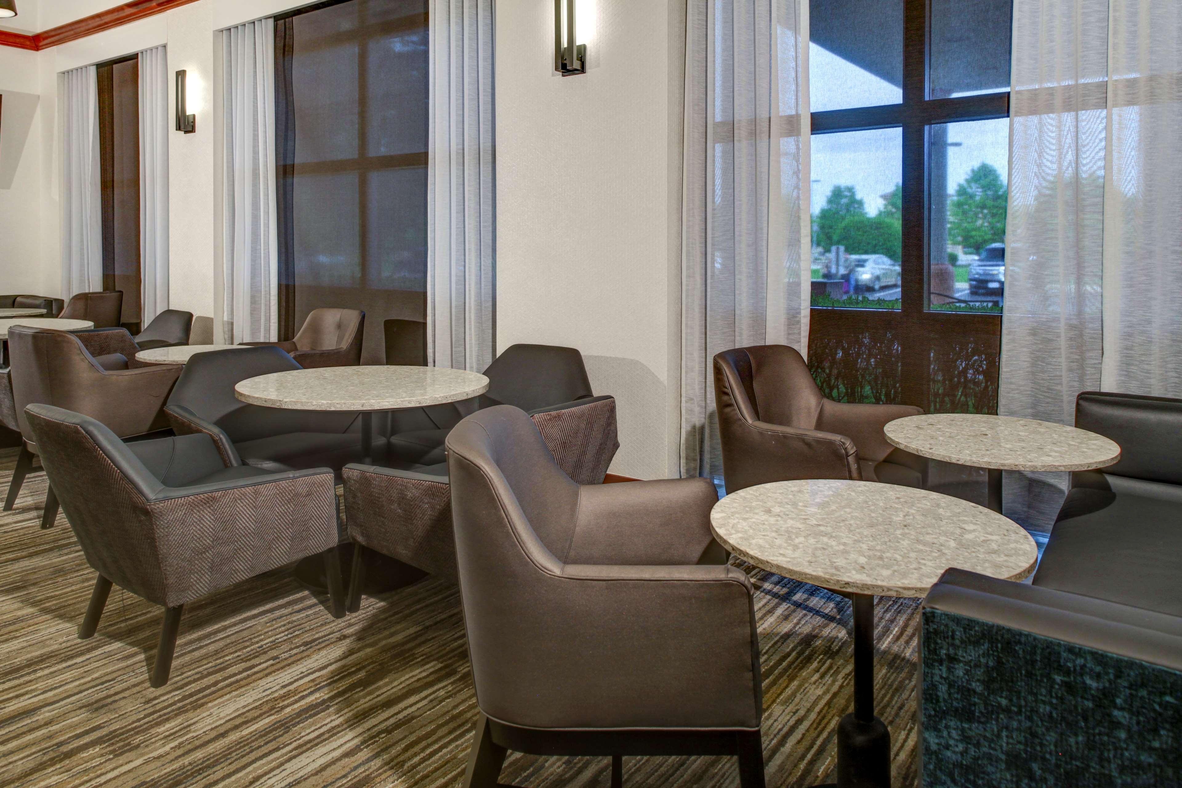 Hyatt Place Lakeland Center Bagian luar foto
