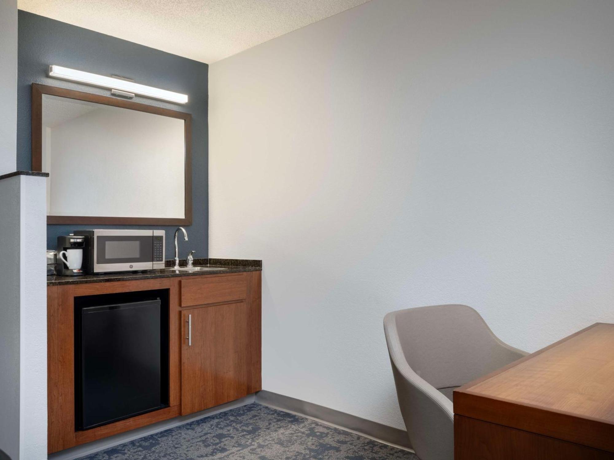 Hyatt Place Lakeland Center Bagian luar foto